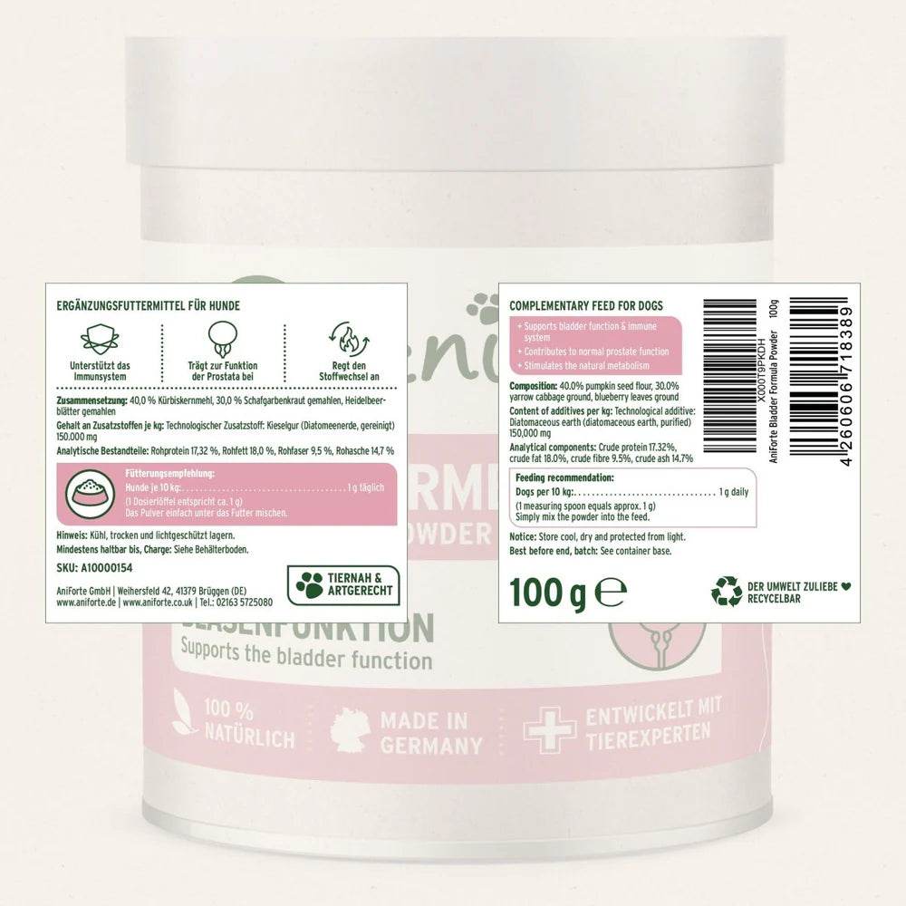 Das Bild zeigt ein Ergänzungsfuttermittel für Hunde in Pulverform, das die Blasenfunktion unterstützt. Die Verpackung enthält 100 g des Produkts und empfiehlt eine tägliche Dosierung von 1 g pro 10 kg Körpergewicht des Hundes. Es wird empfohlen, das Pulver einfach ins Futter zu mischen. Das Produkt trägt zur Unterstützung des Immunsystems, zur Funktion der Prostata und zur Stimulierung des Stoffwechsels bei.