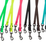 Hundeleine aus veganer BioThane® in Schwarz mit verstellbaren Karabinern, handgefertigt und wasserfest, ideal für Hundehalter, die Wert auf Langlebigkeit und Umweltbewusstsein legen.