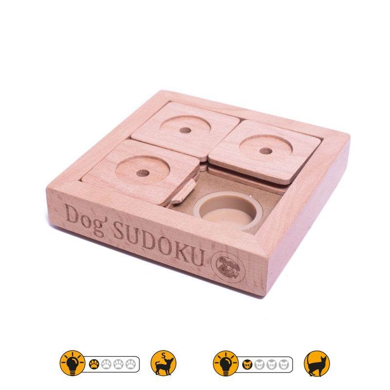Pet' SUDOKU® Intelligenzspiel für Hunde, mit verschiebbaren Plättchen und Feldern zum Verstecken von Hundesnacks, fördert geistige Stimulation und Problemlösungsfähigkeiten.