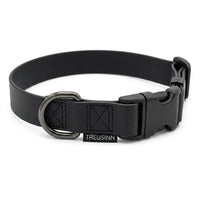 Treusinn Biothane Halsband 25mm Super Stay in Schwarz – robustes und wasserfestes Hundehalsband aus recyceltem Biothane® mit praktischen Klickverschluss und verstellbarem Design